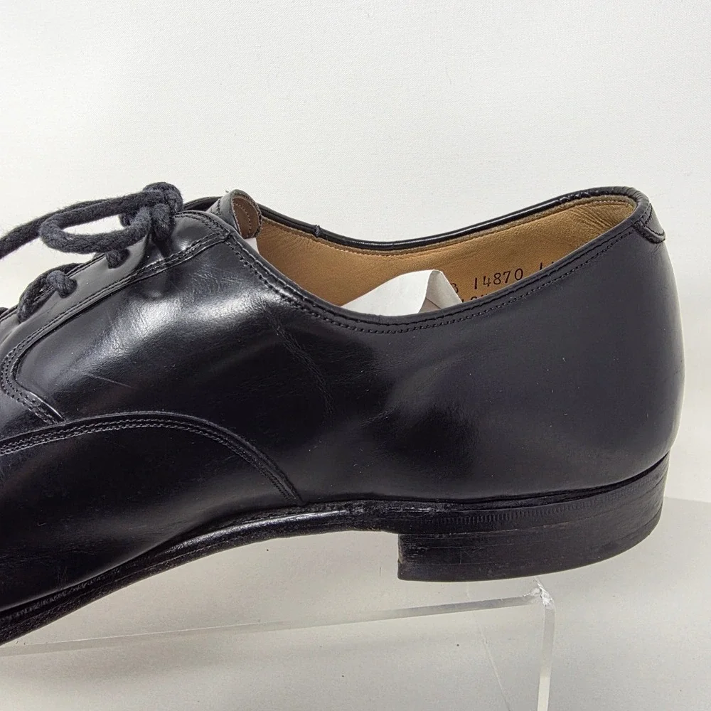 Johnston & Murphy ships from